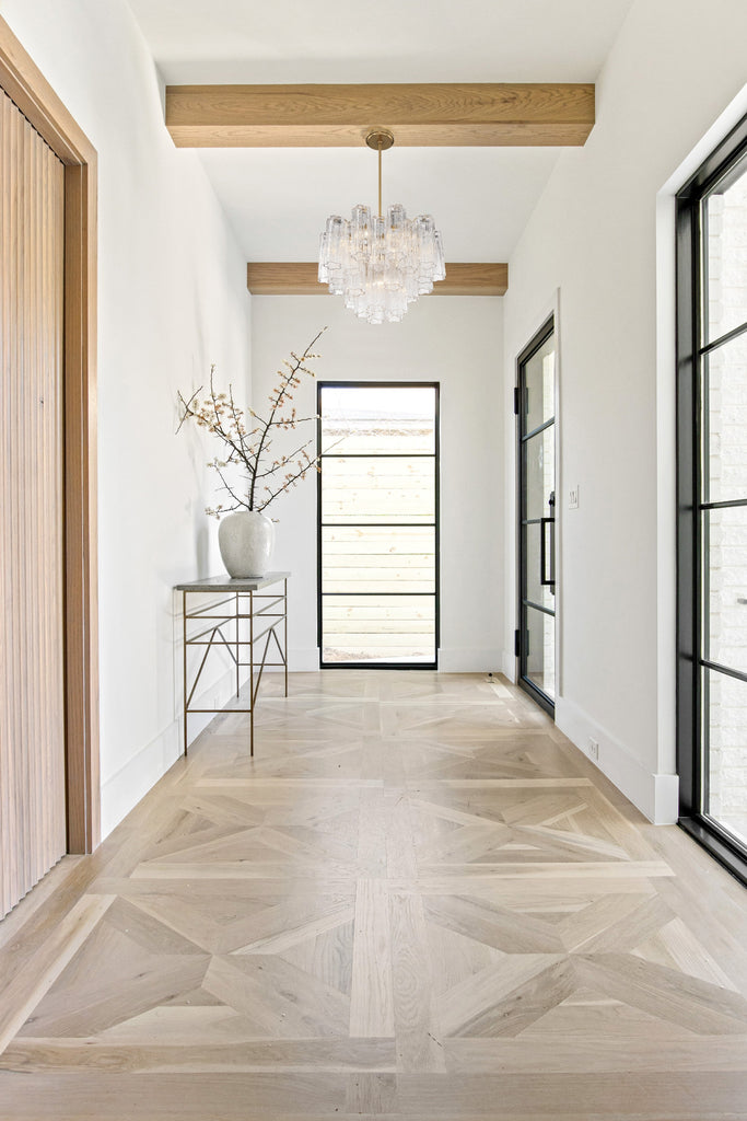 Crystorama Crystorama Addis 6 Light Aged Brass Chandelier