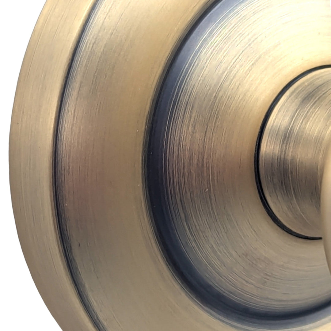 ##Antique Hardware## Magnifique™Classic Door Set with Crystal Fluted Knobs (Several Finishes Available)