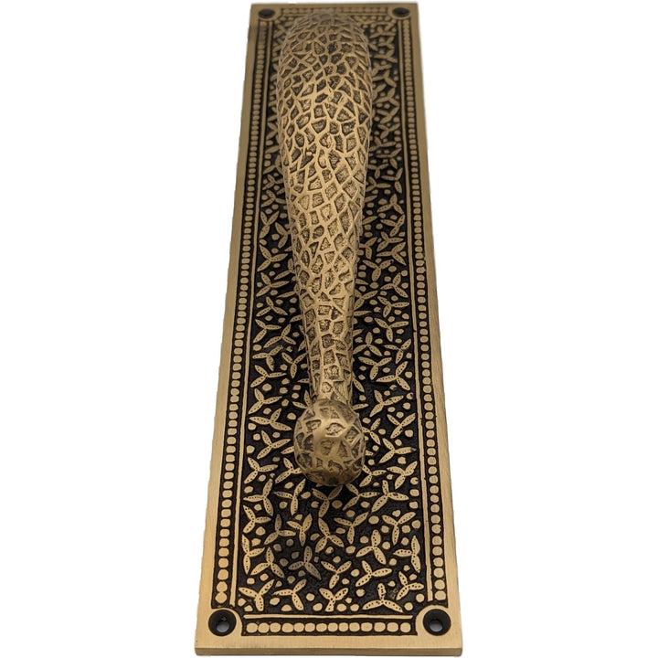COPPER MOUNTAIN HARDWARE 12 Inch Solid Brass Rice Pattern Door Pull and Plate in Polished Brass